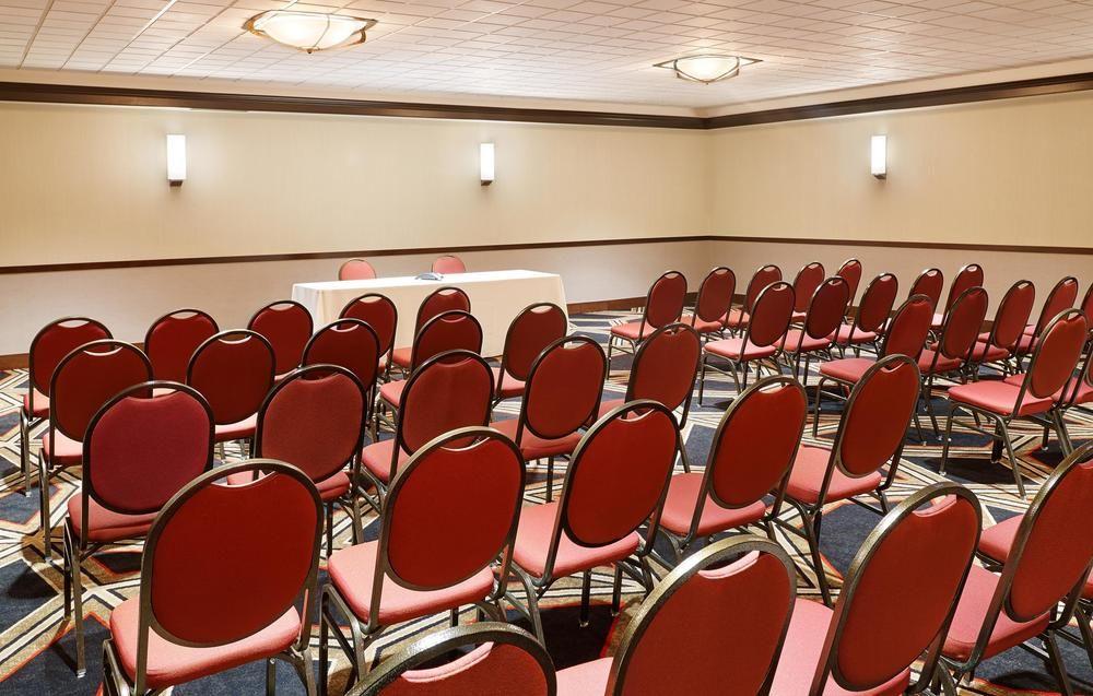 Four Points By Sheraton & Conference Center 3*