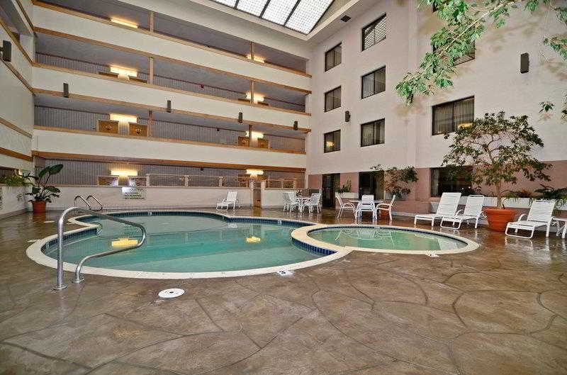 Four Points By Sheraton & Conference Center