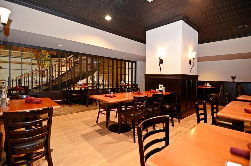 Four Points By Sheraton & Conference Center