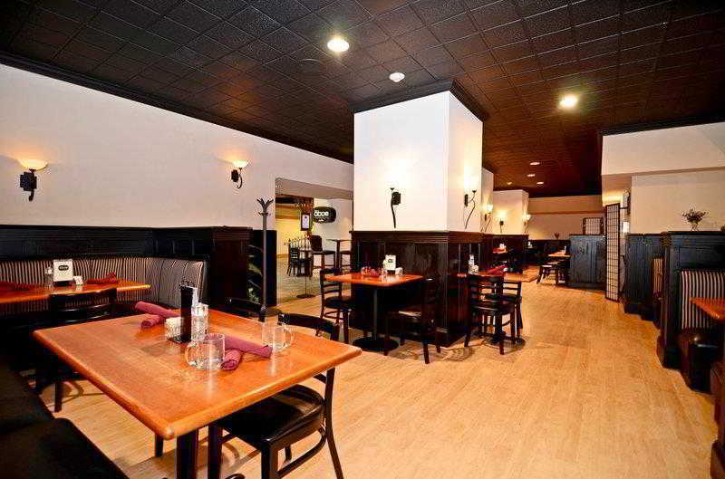 Four Points By Sheraton & Conference Center 3*